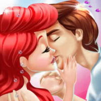 Ariel and Prince Underwater Kissing