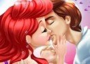 Ariel and Prince Underwater Kissing