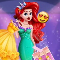 Ariel Fashionista In The Spotlight