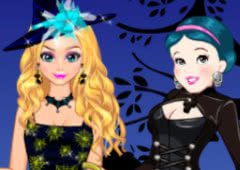 Elsa and Snow White Halloween Dress Up