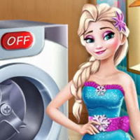 Elsa Wash Clothes