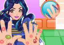 Evie Hands Doctor