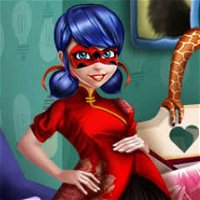 Ladybug Falls in Love  Jogos de vestir, Jogos online, Jogo de carro